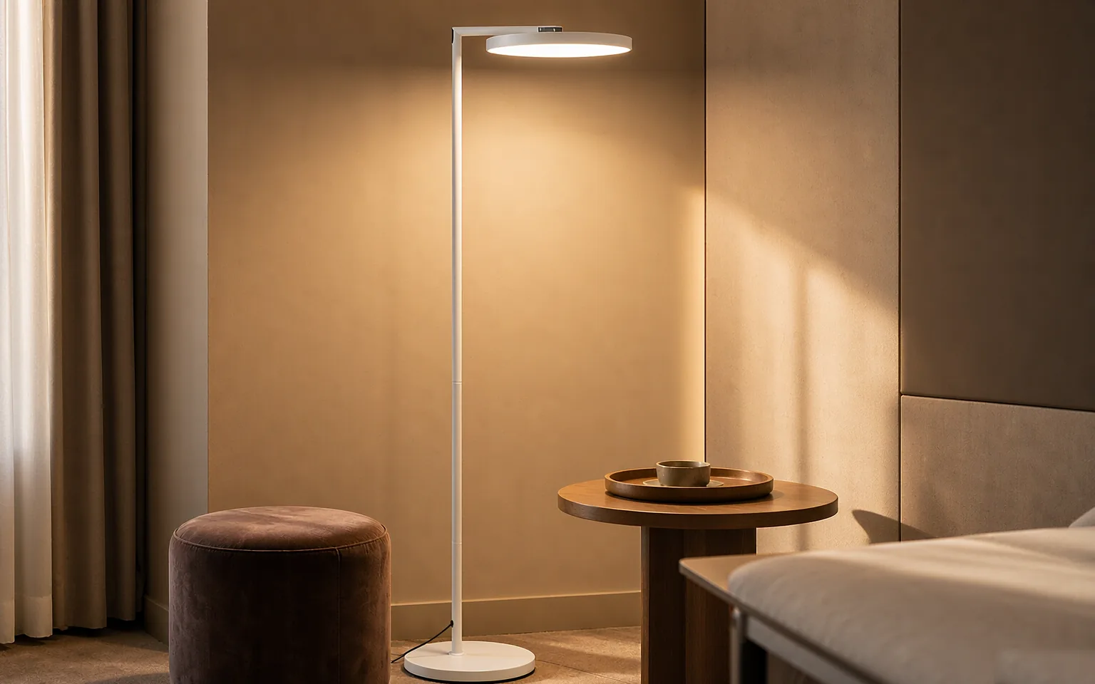 Lighting a Vacation Rental: Durable Enough for Turnover, Photogenic Enough for the Listing